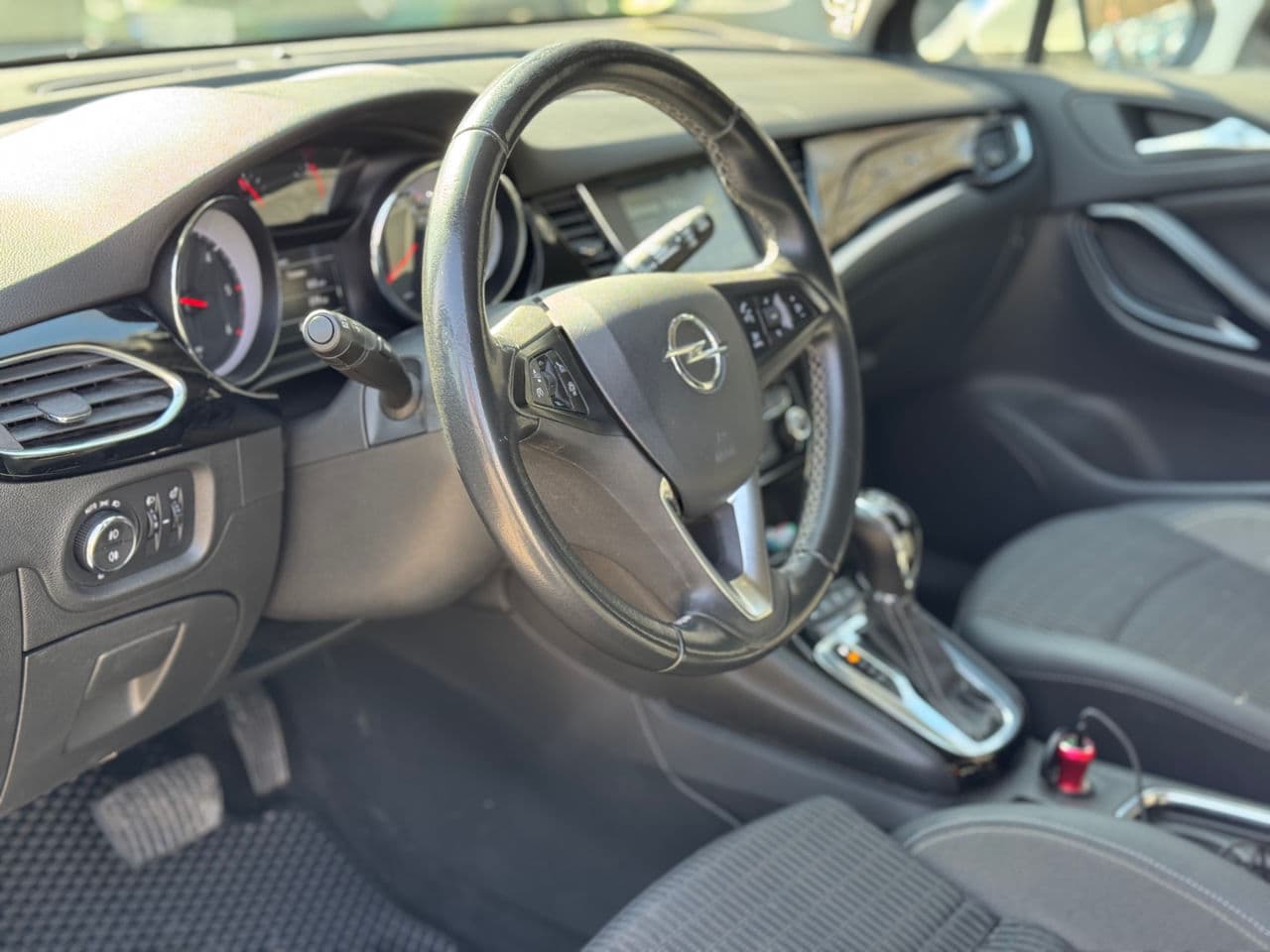 2020 Opel Astra — Miniatură 7