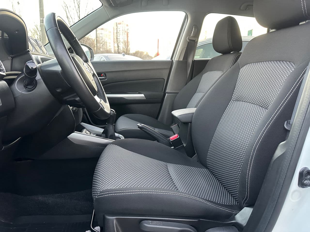 2019 Suzuki Vitara — Miniatură 5