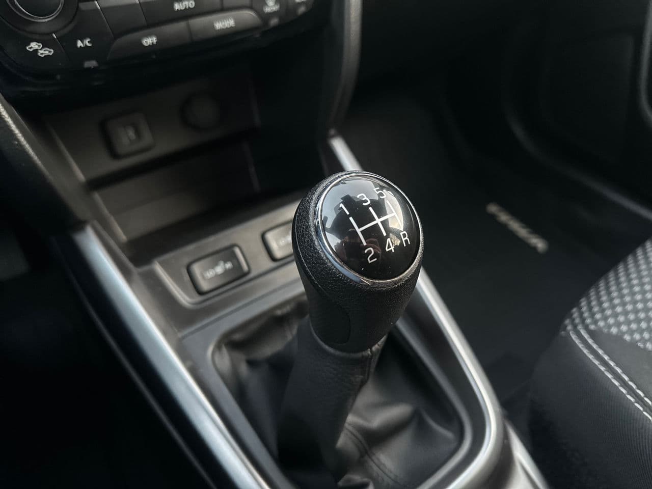 2019 Suzuki Vitara — Miniatură 14