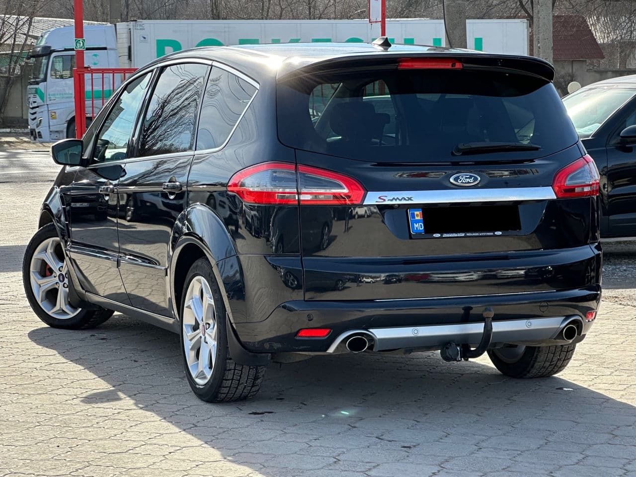 Ford S-Max 2012 — Миниатюра 2