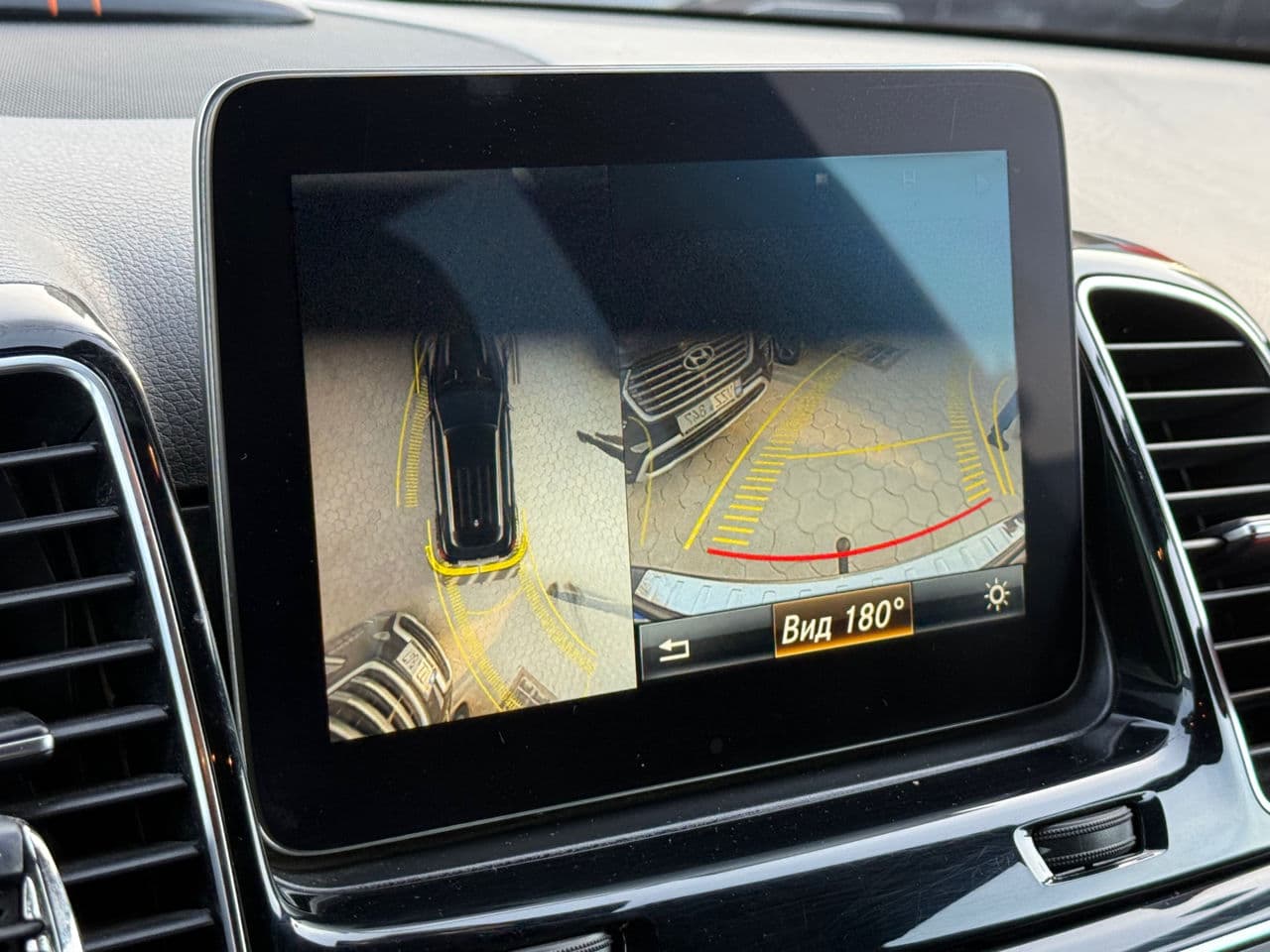 Mercedes GLE 350d 2016 — Миниатюра 9