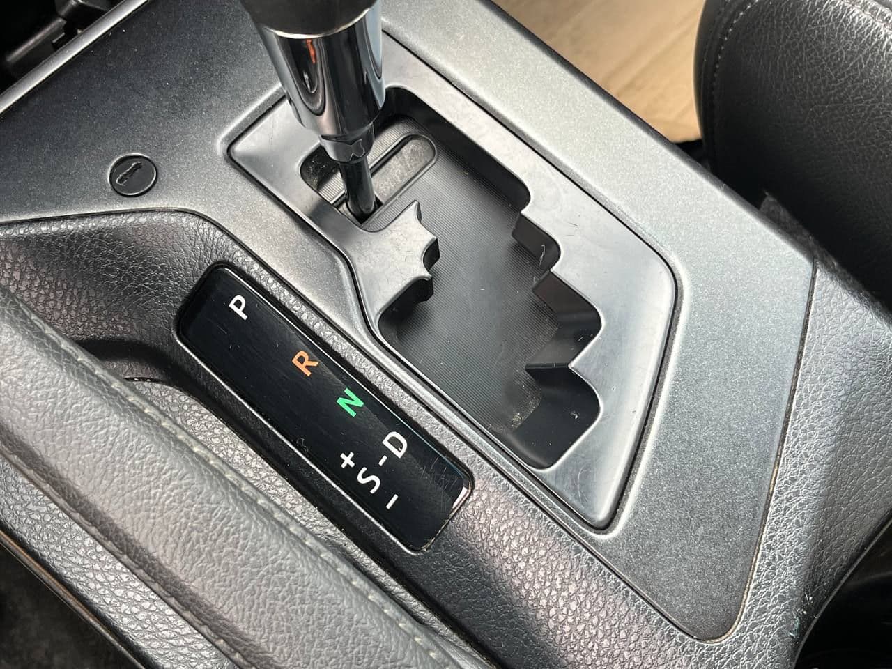 2018 Toyota Rav-4 — Miniatură 15
