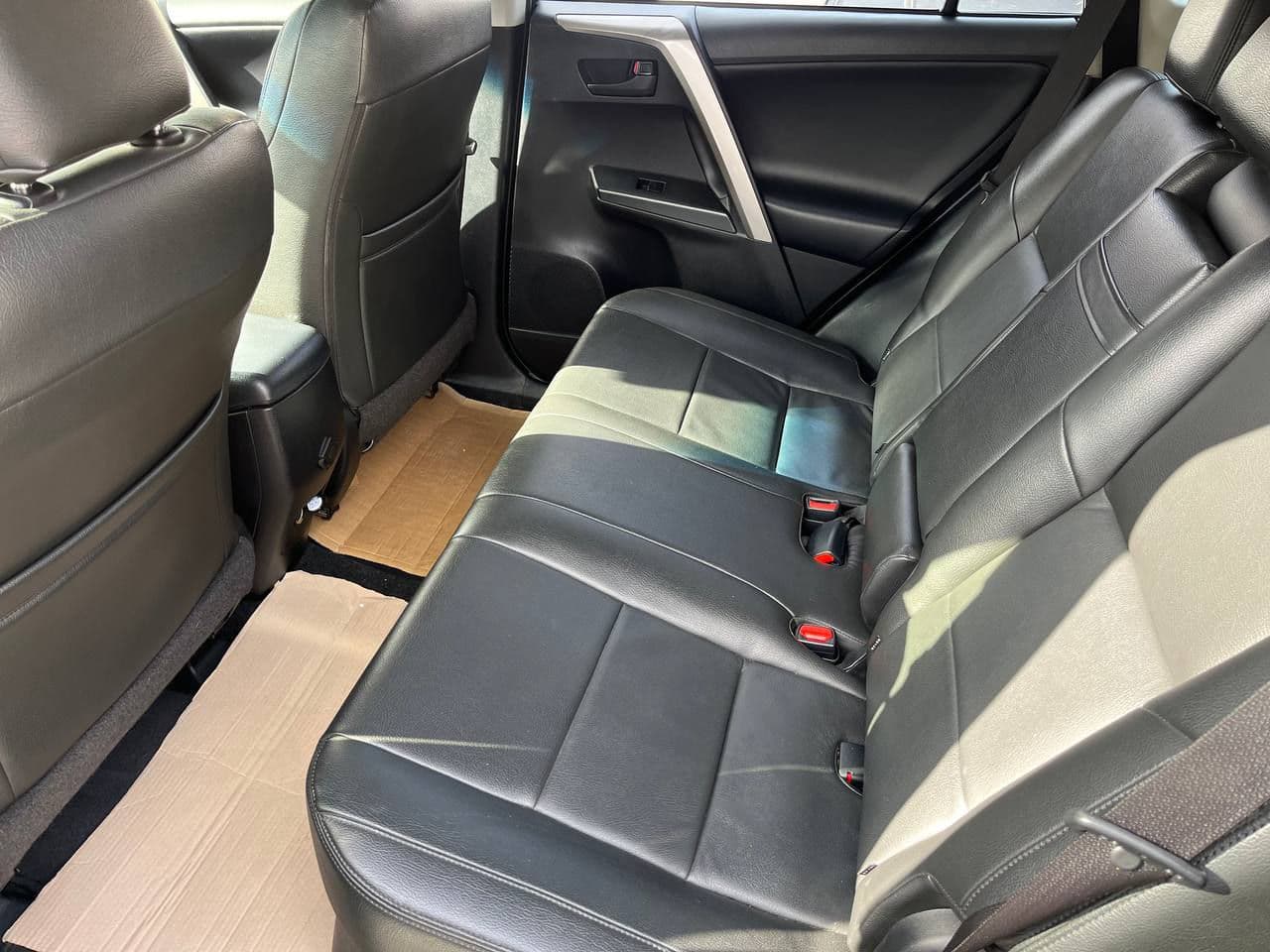 2018 Toyota Rav-4 — Miniatură 16