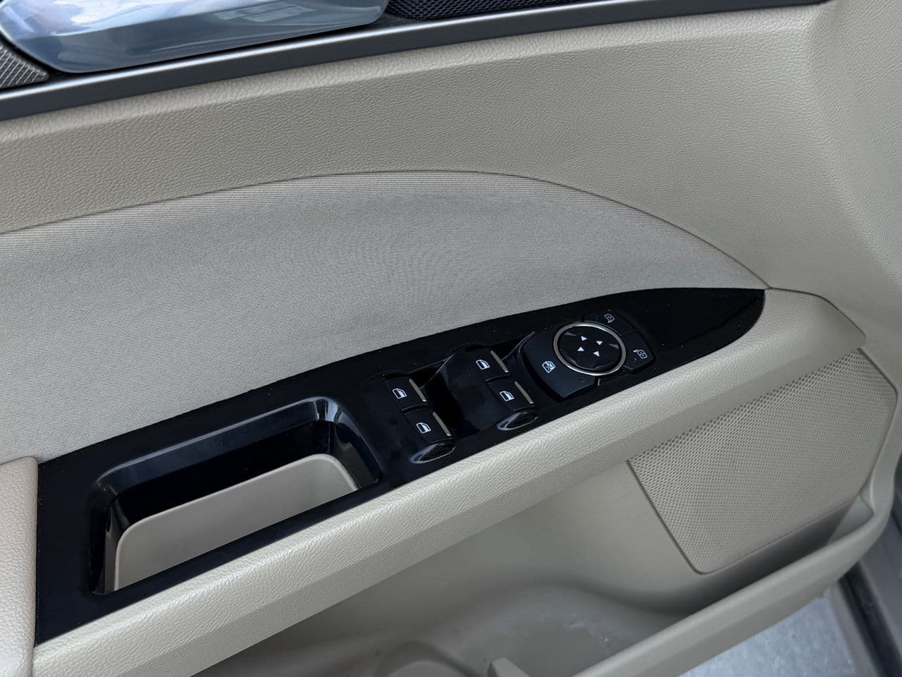 2015 Ford Fusion — Miniatură 6