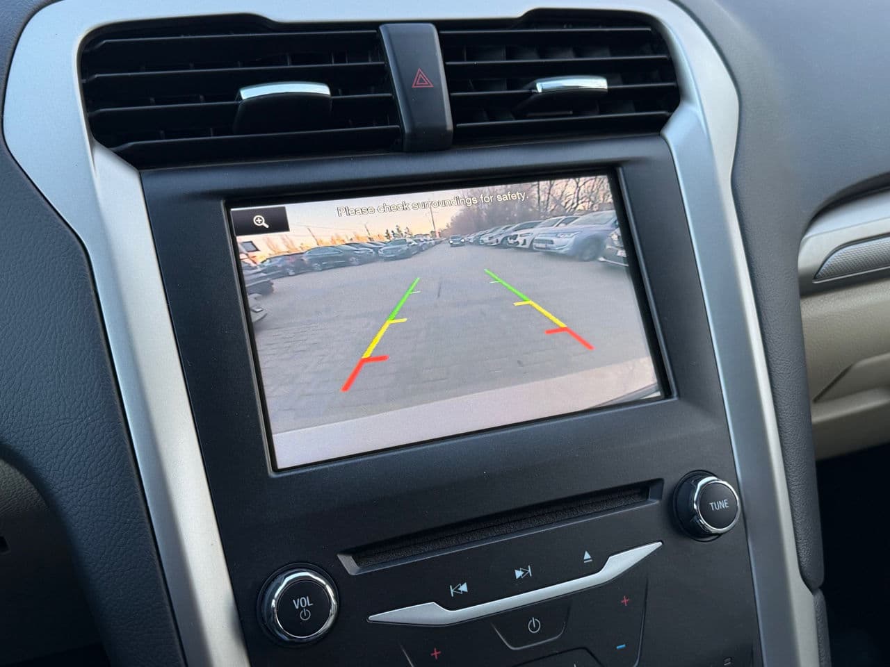2015 Ford Fusion — Miniatură 12