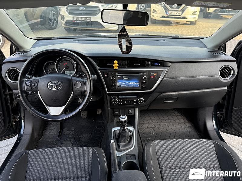 Toyota Auris 2015 — Миниатюра 6