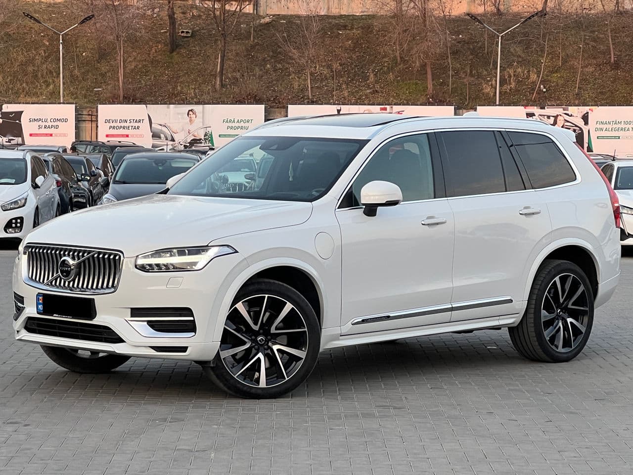 Volvo XC 90 2019 — Миниатюра 2