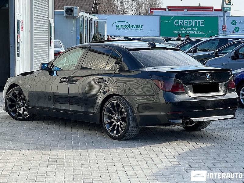 BMW 520 2004 — Миниатюра 2