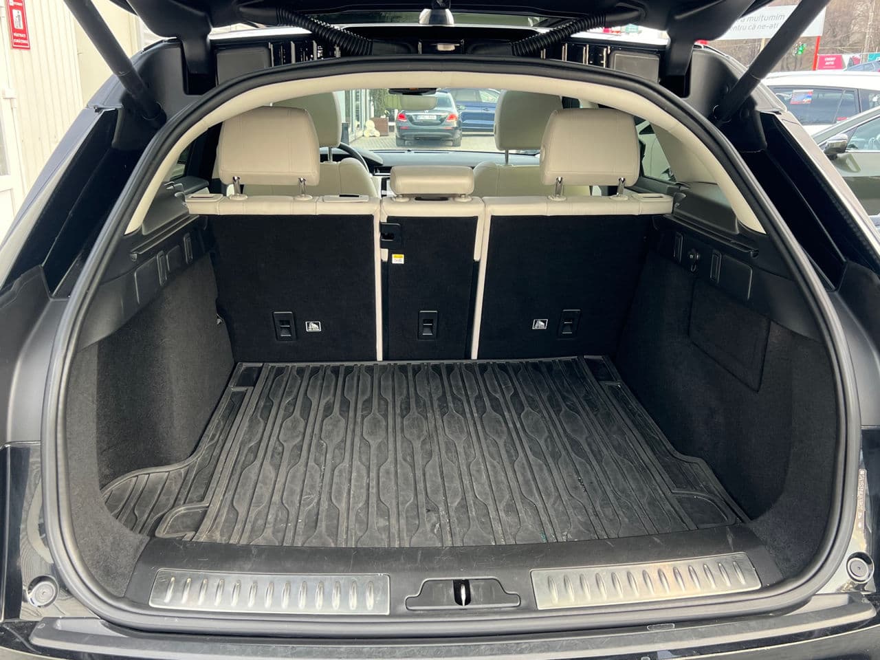 Land Rover Range Rover Velar 2018 — Миниатюра 23