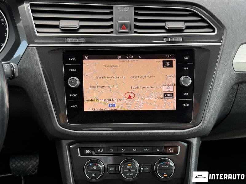 2017 Volkswagen Tiguan — Miniatură 14