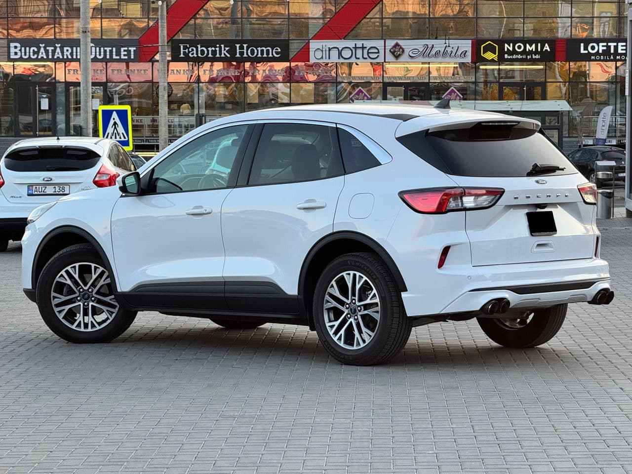 2022 Ford Escape — Miniatură 4