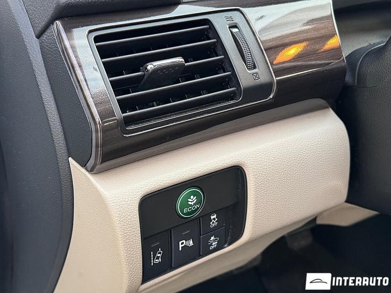 Honda Accord 2016 — Миниатюра 17