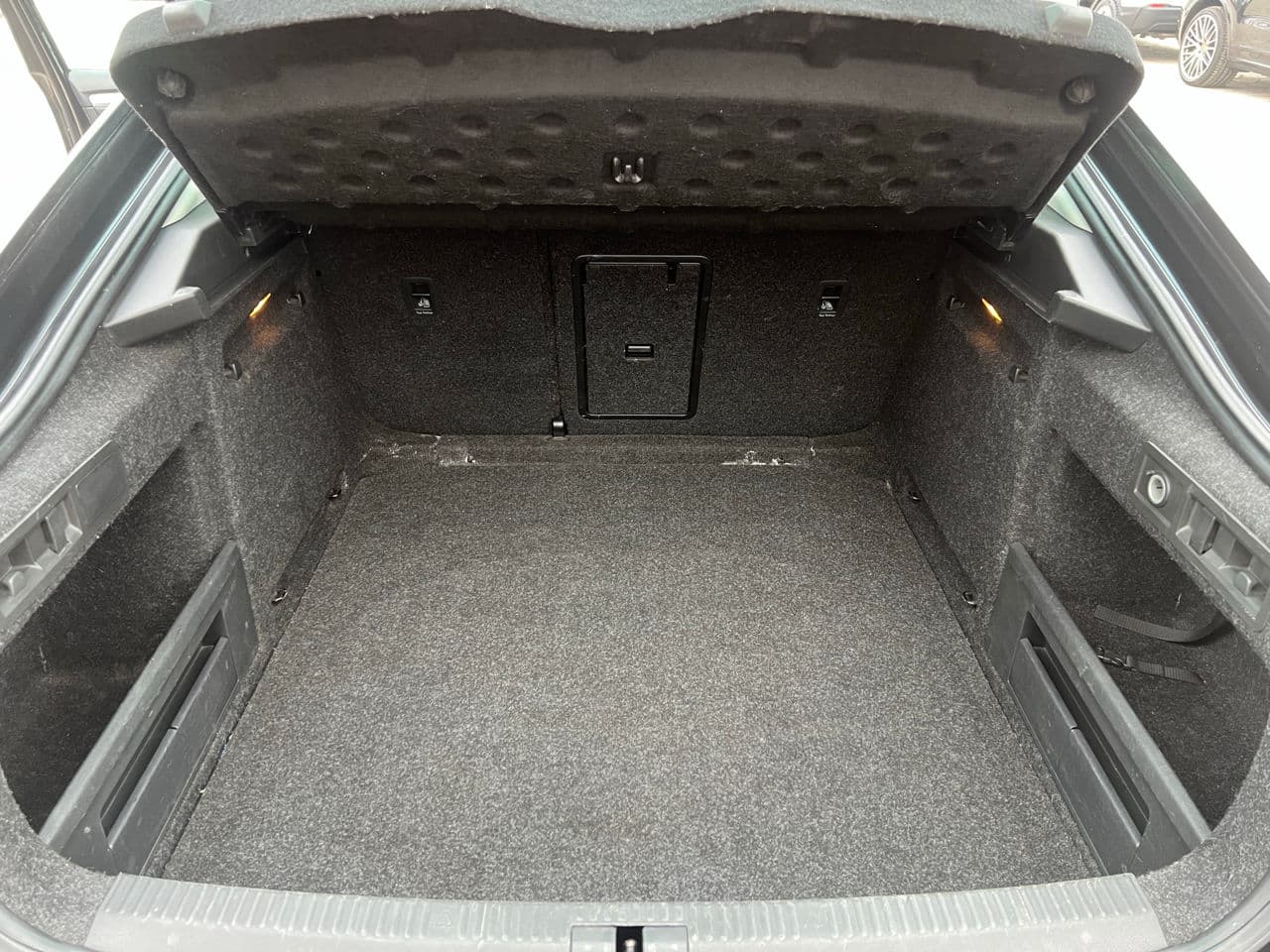 2017 Skoda Superb — Miniatură 19
