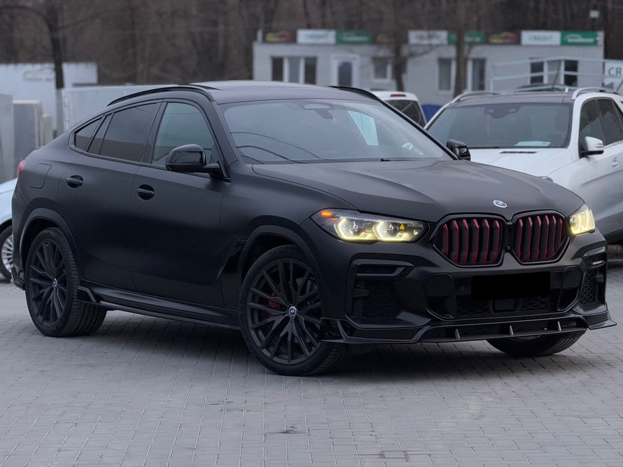 2022 BMW X6 4.0i — Miniatură 3