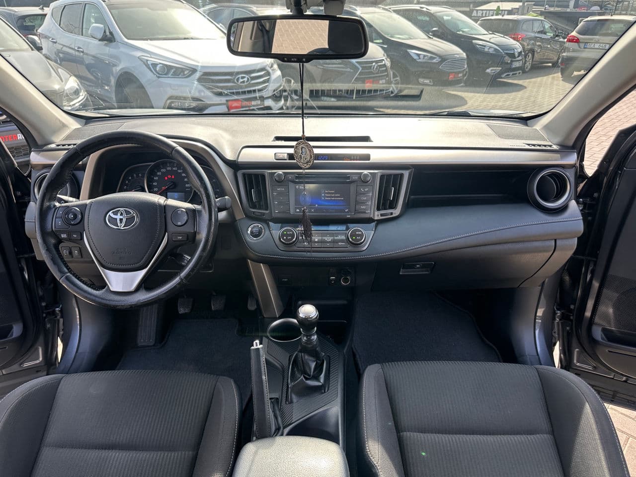 2015 Toyota Rav-4 — Miniatură 6