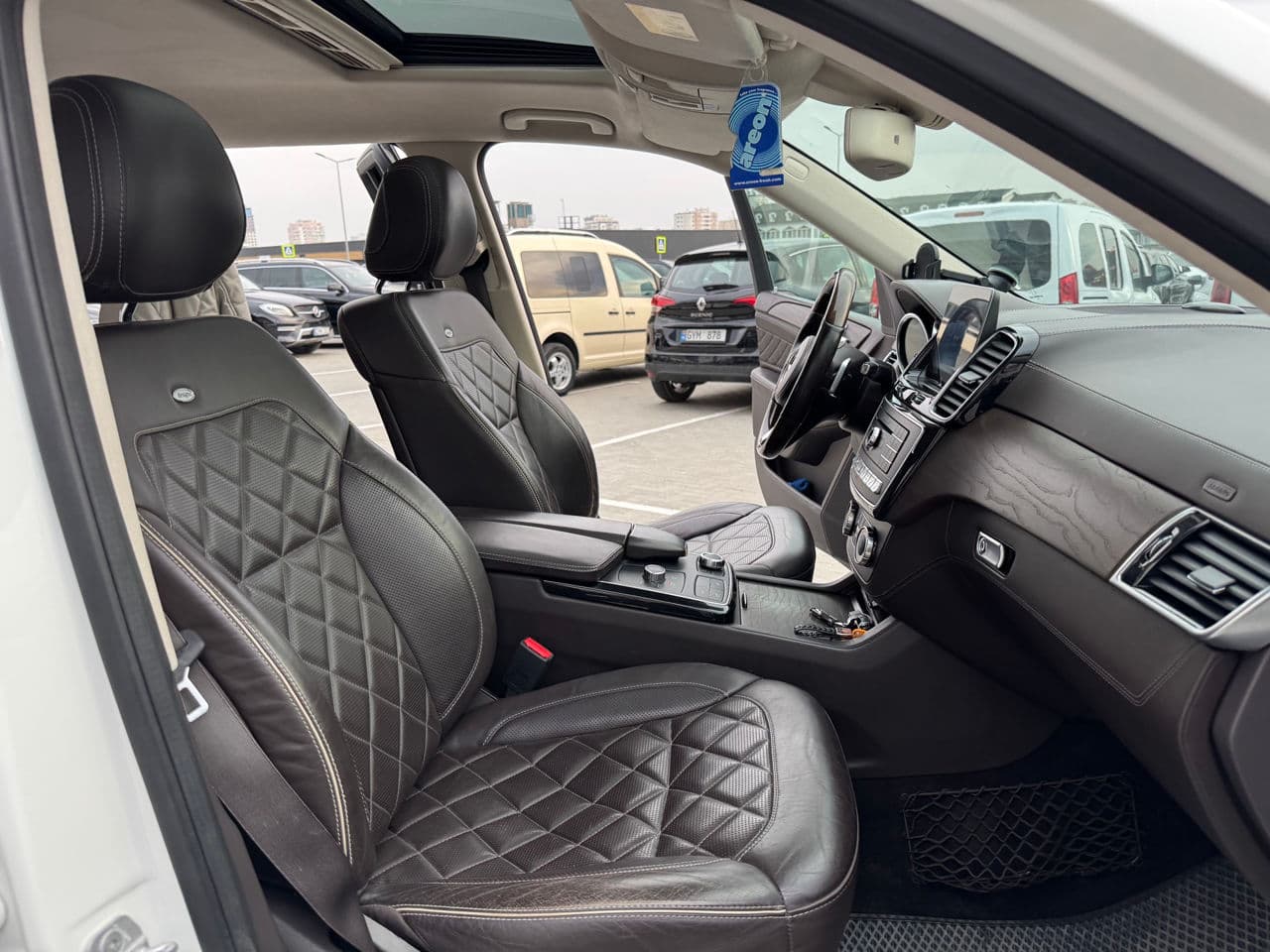 2016 Mercedes GLS 350d — Miniatură 19