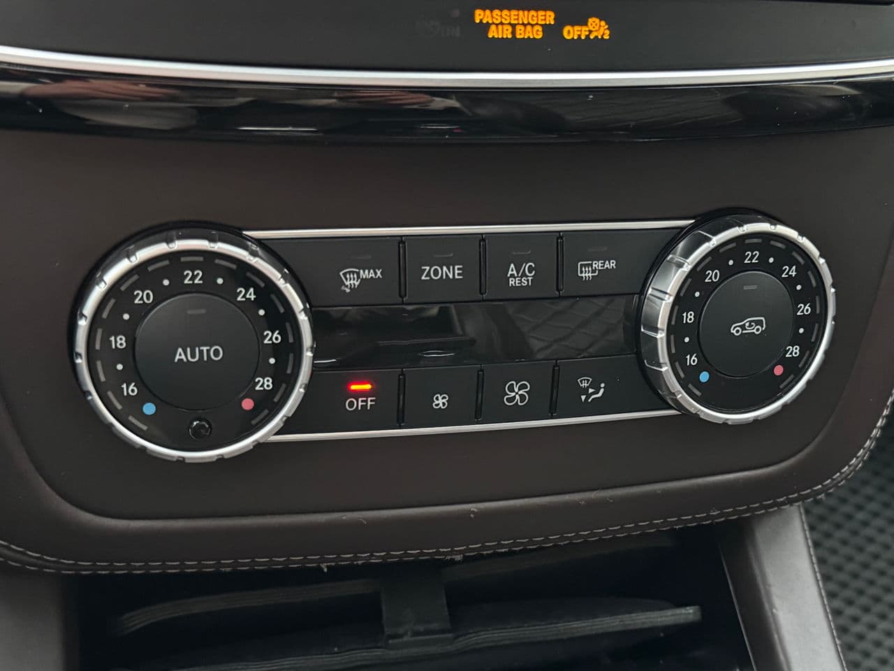 2016 Mercedes GLS 350d — Miniatură 14