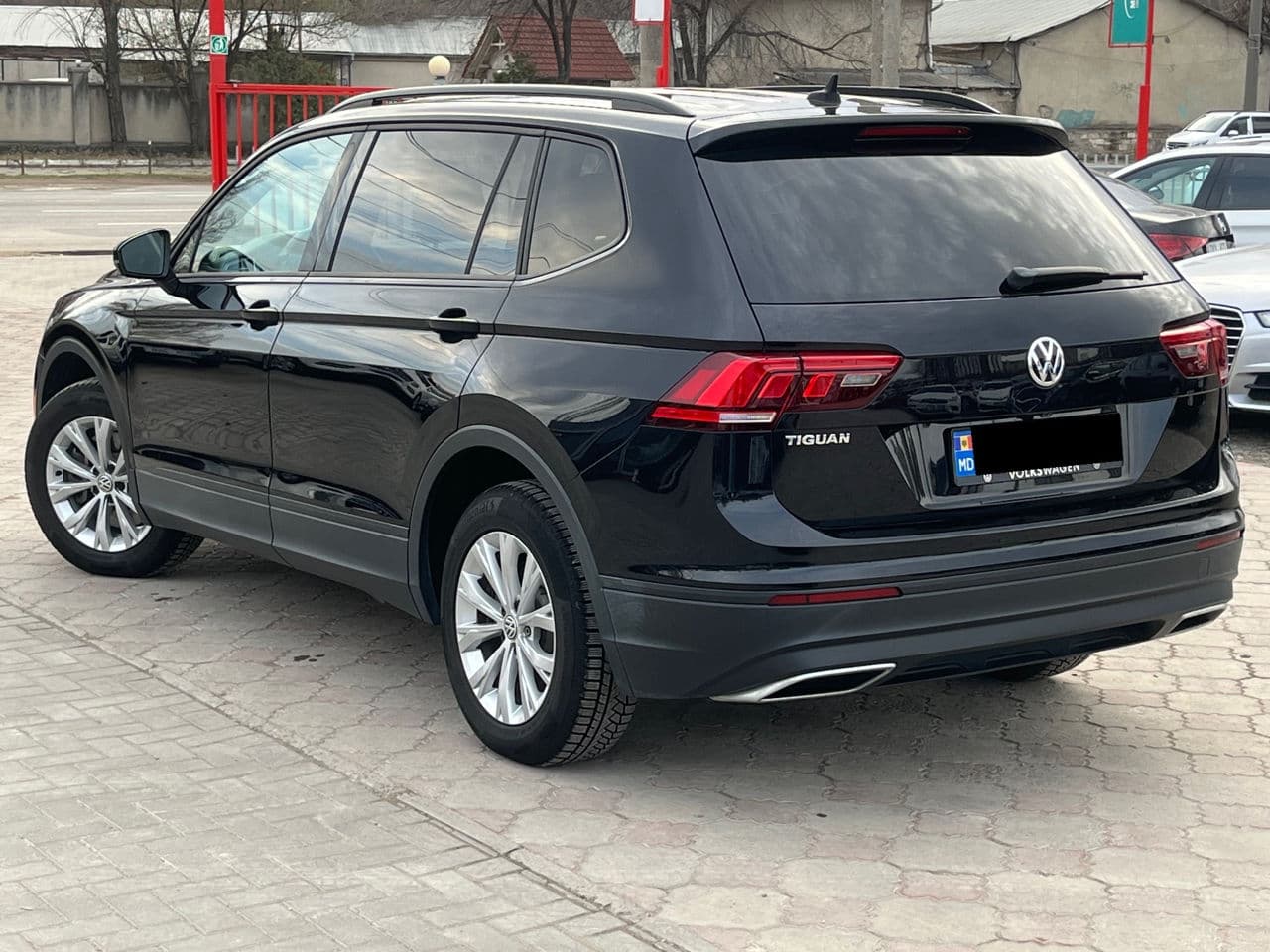 2020 Volkswagen Tiguan — Miniatură 2