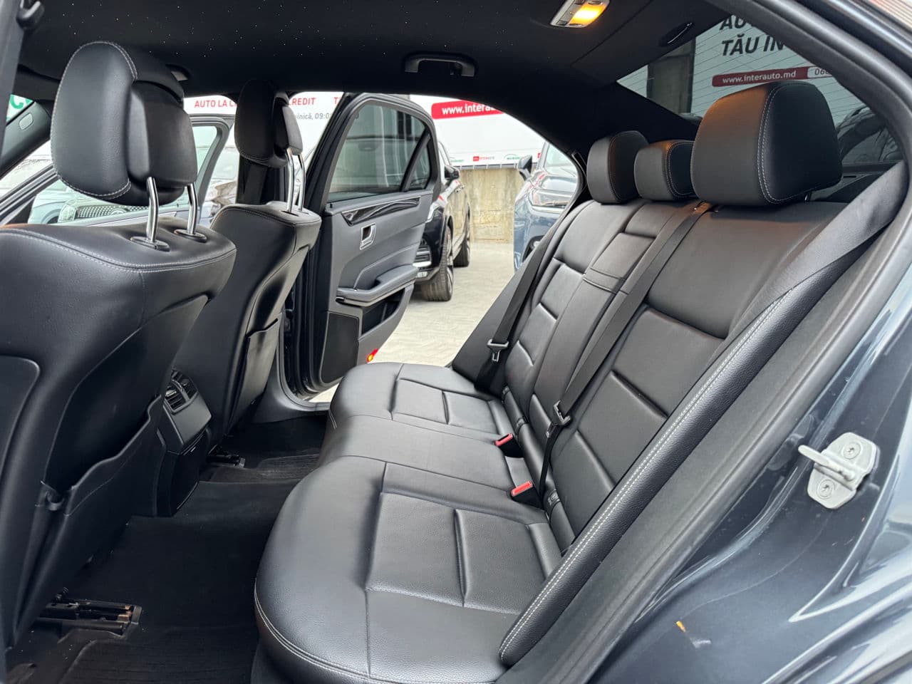 Mercedes E 220 2013 — Миниатюра 14