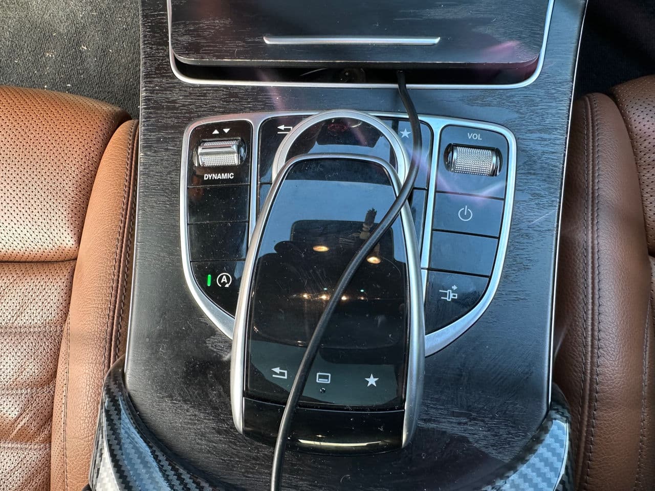 2016 Mercedes C 200 — Miniatură 11