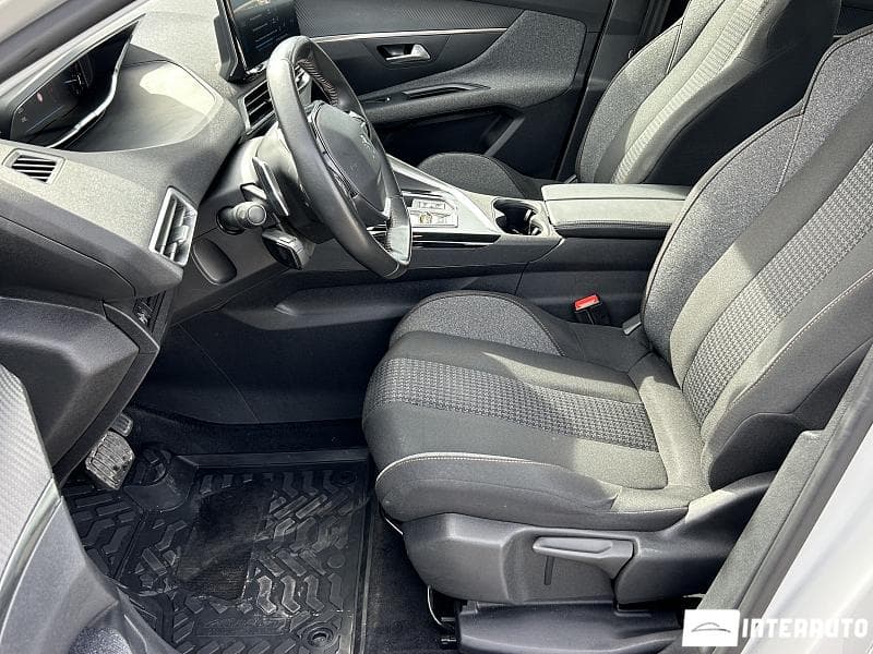 2021 Peugeot 3008 — Miniatură 7
