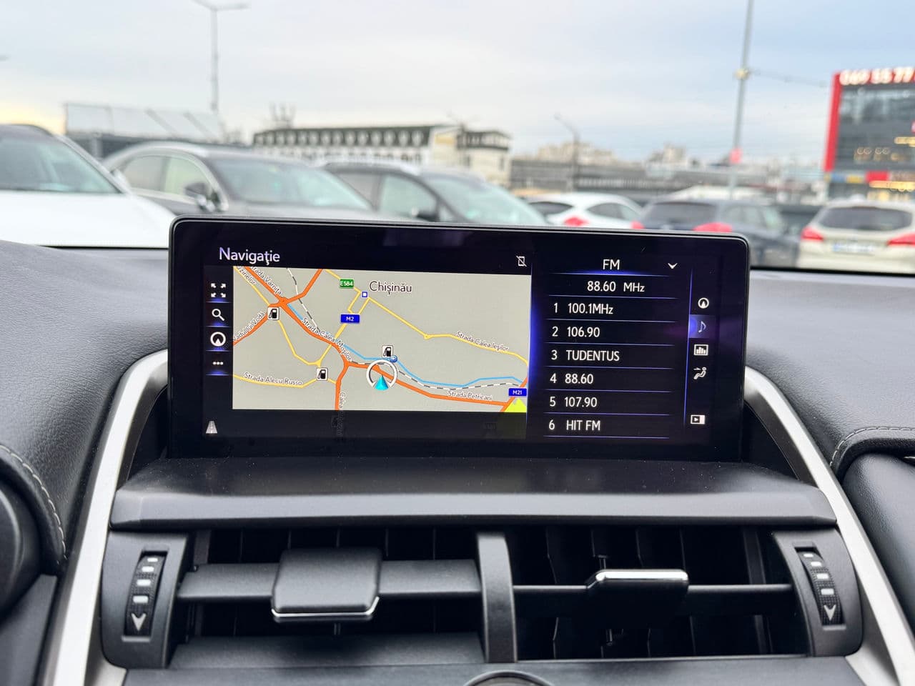Lexus NX 300H 2020 — Миниатюра 9