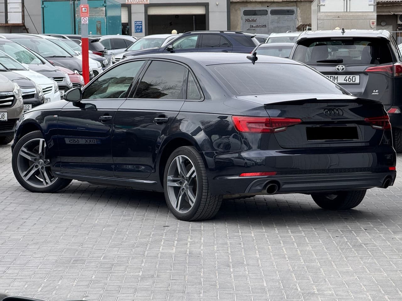 2016 Audi A4 — Miniatură 3
