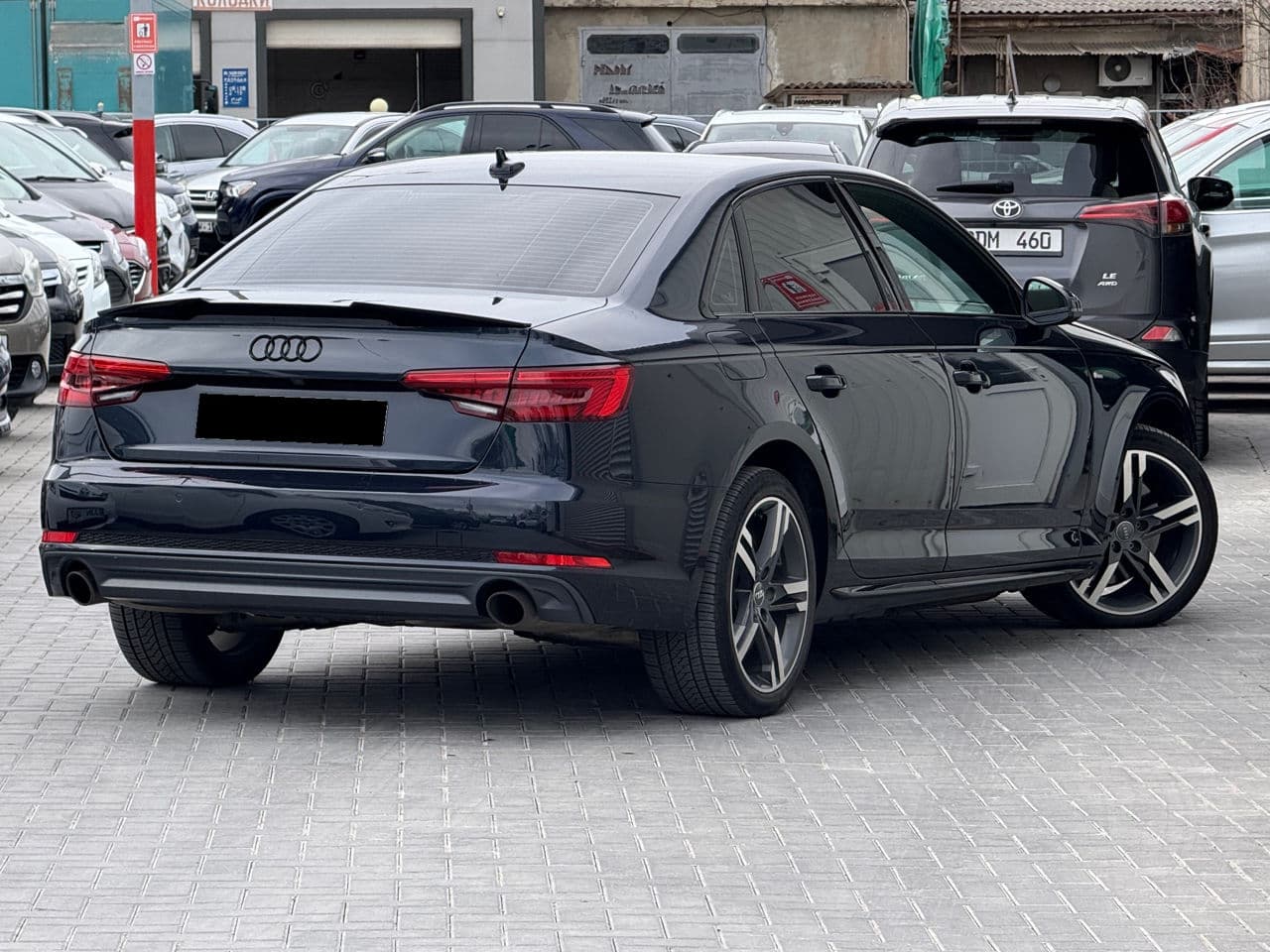 2016 Audi A4 — Miniatură 2