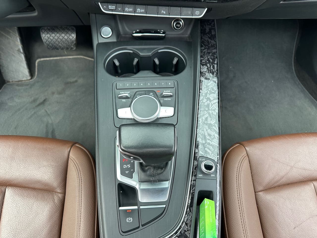 2016 Audi A4 — Miniatură 15