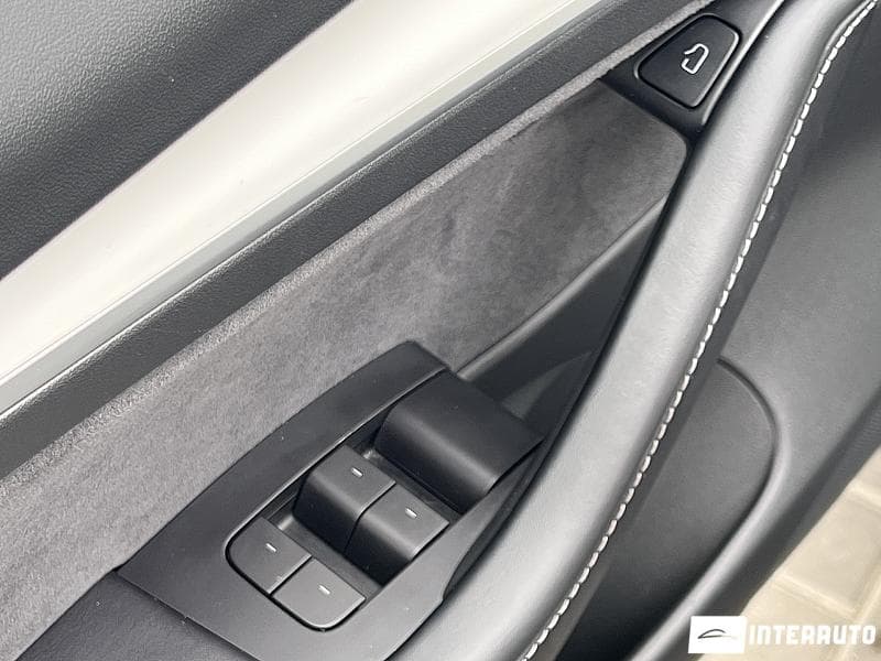 2021 Tesla Model 3 — Miniatură 18