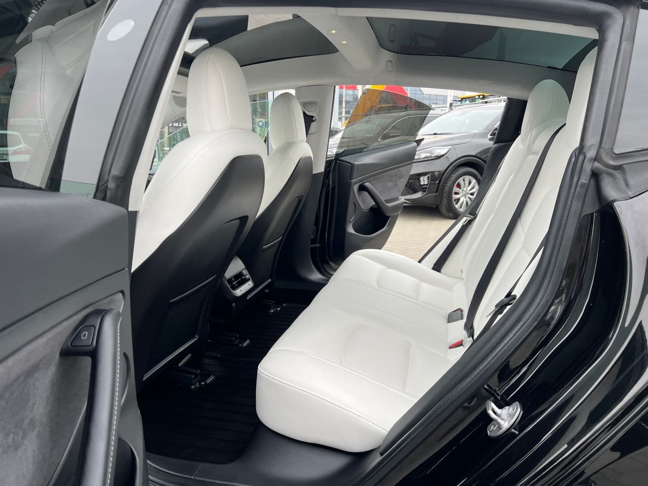 2021 Tesla Model 3 — Miniatură 12
