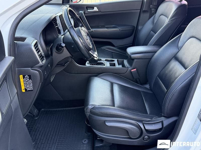 2016 Kia Sportage — Miniatură 8