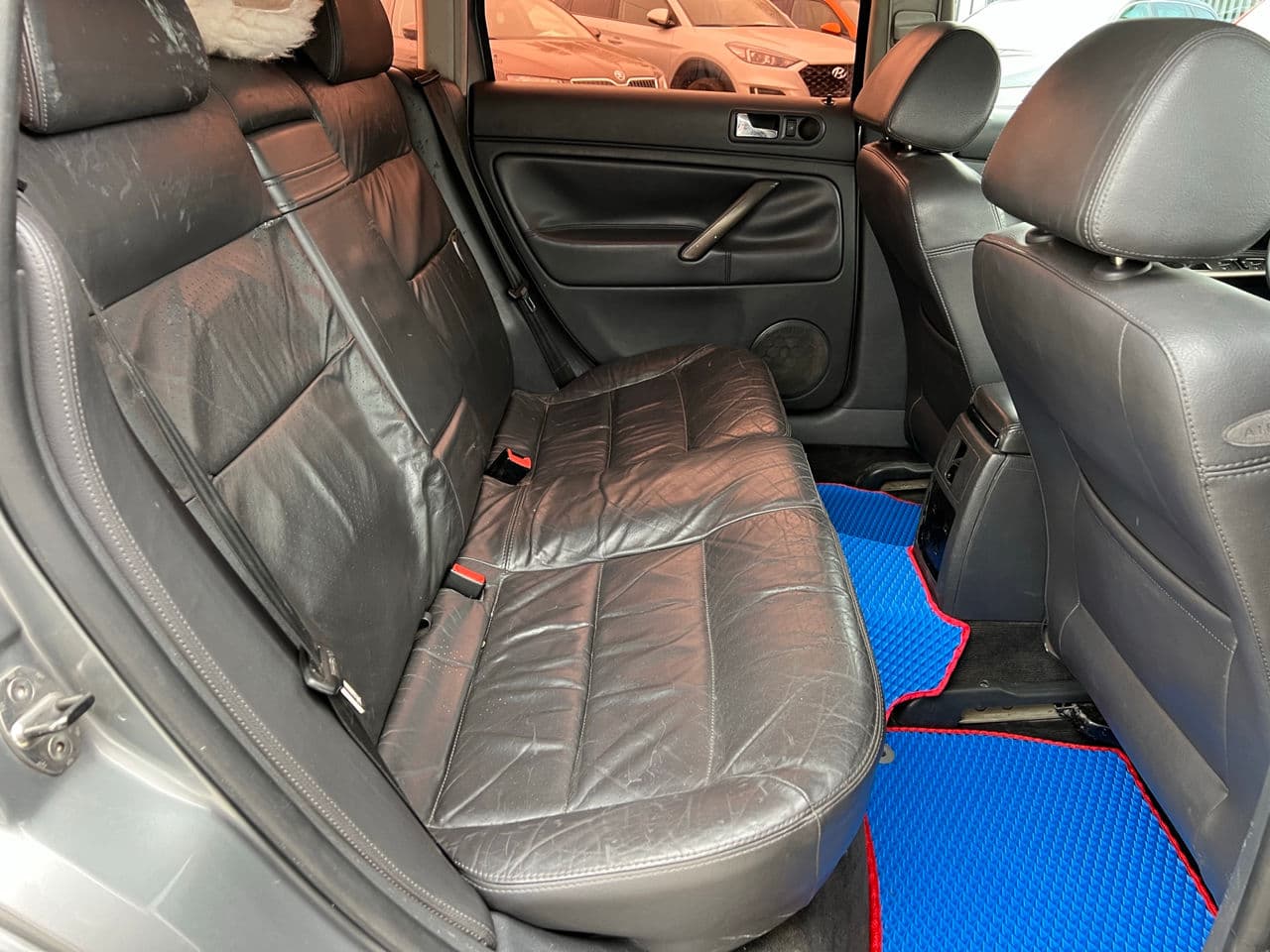 2004 Volkswagen Passat — Miniatură 13