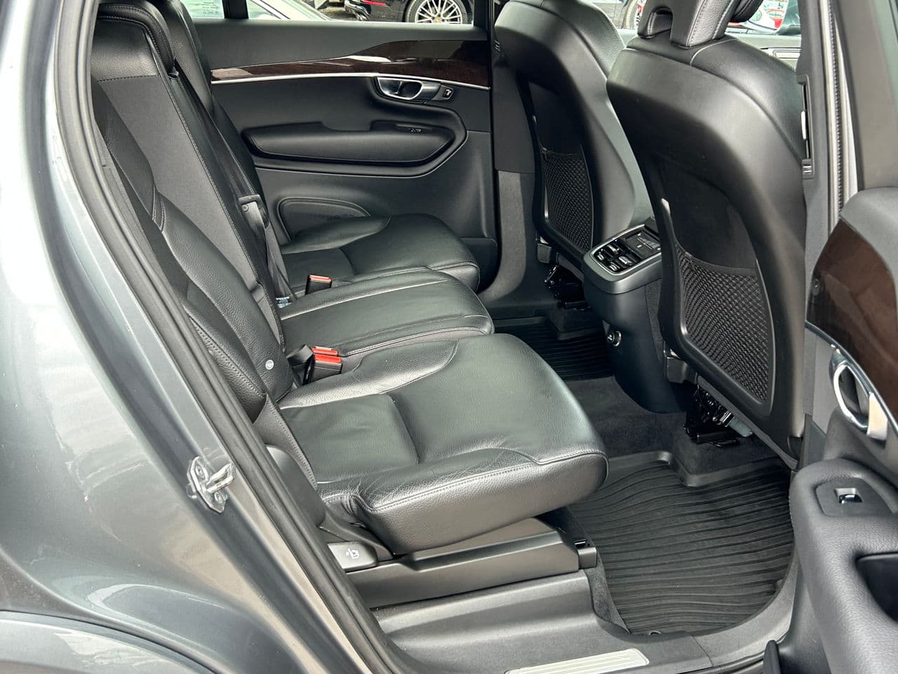 2018 Volvo XC 90 — Miniatură 21