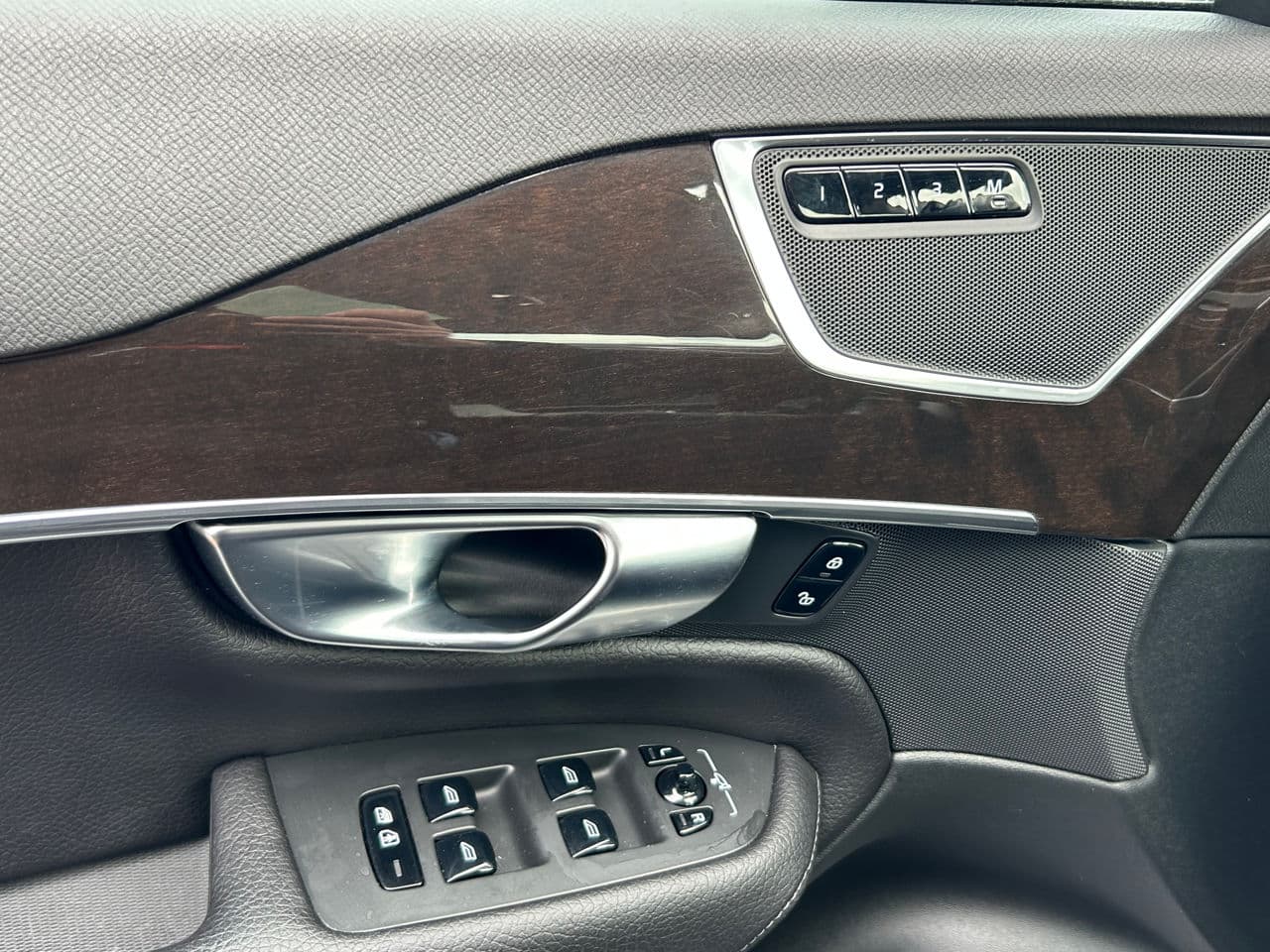 2018 Volvo XC 90 — Miniatură 8