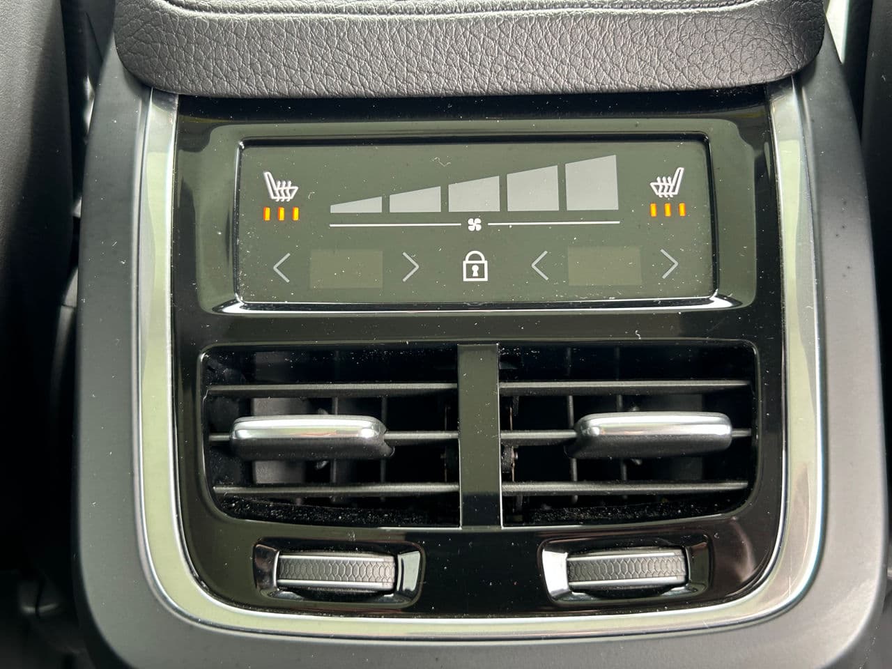 2018 Volvo XC 90 — Miniatură 22