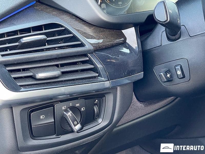 2018 BMW X5 4.0e — Miniatură 9