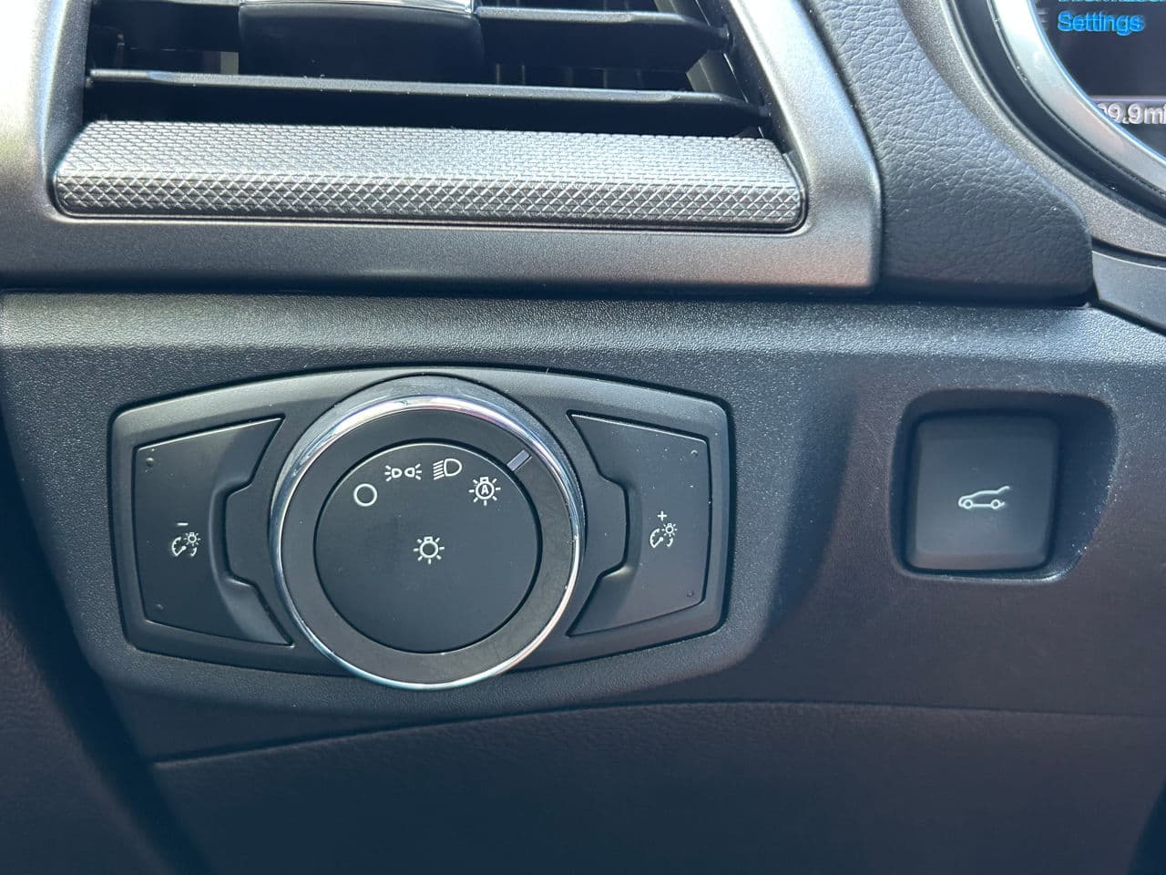 2020 Ford Fusion — Miniatură 10