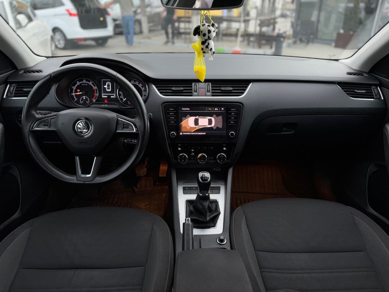 2019 Skoda Octavia — Miniatură 9