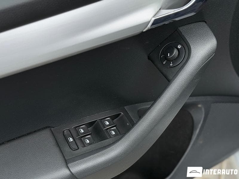 2019 Skoda Octavia — Miniatură 6