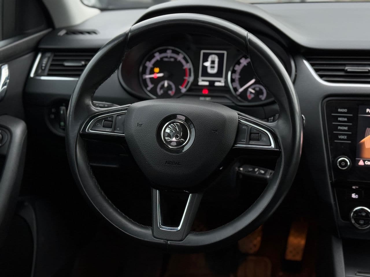 2019 Skoda Octavia — Miniatură 10