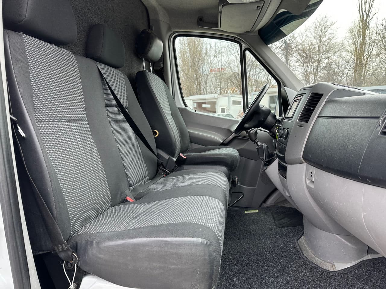 Mercedes Sprinter 2013 — Миниатюра 11