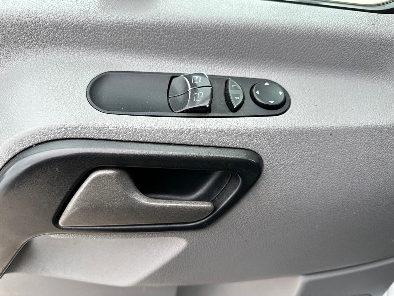 Mercedes Sprinter 2013 — Миниатюра 6