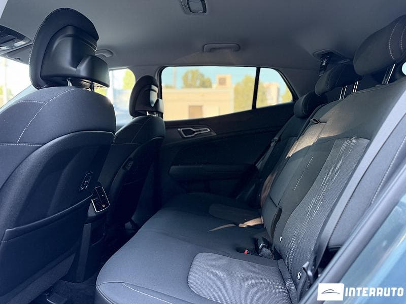 2023 Kia Sportage — Miniatură 14