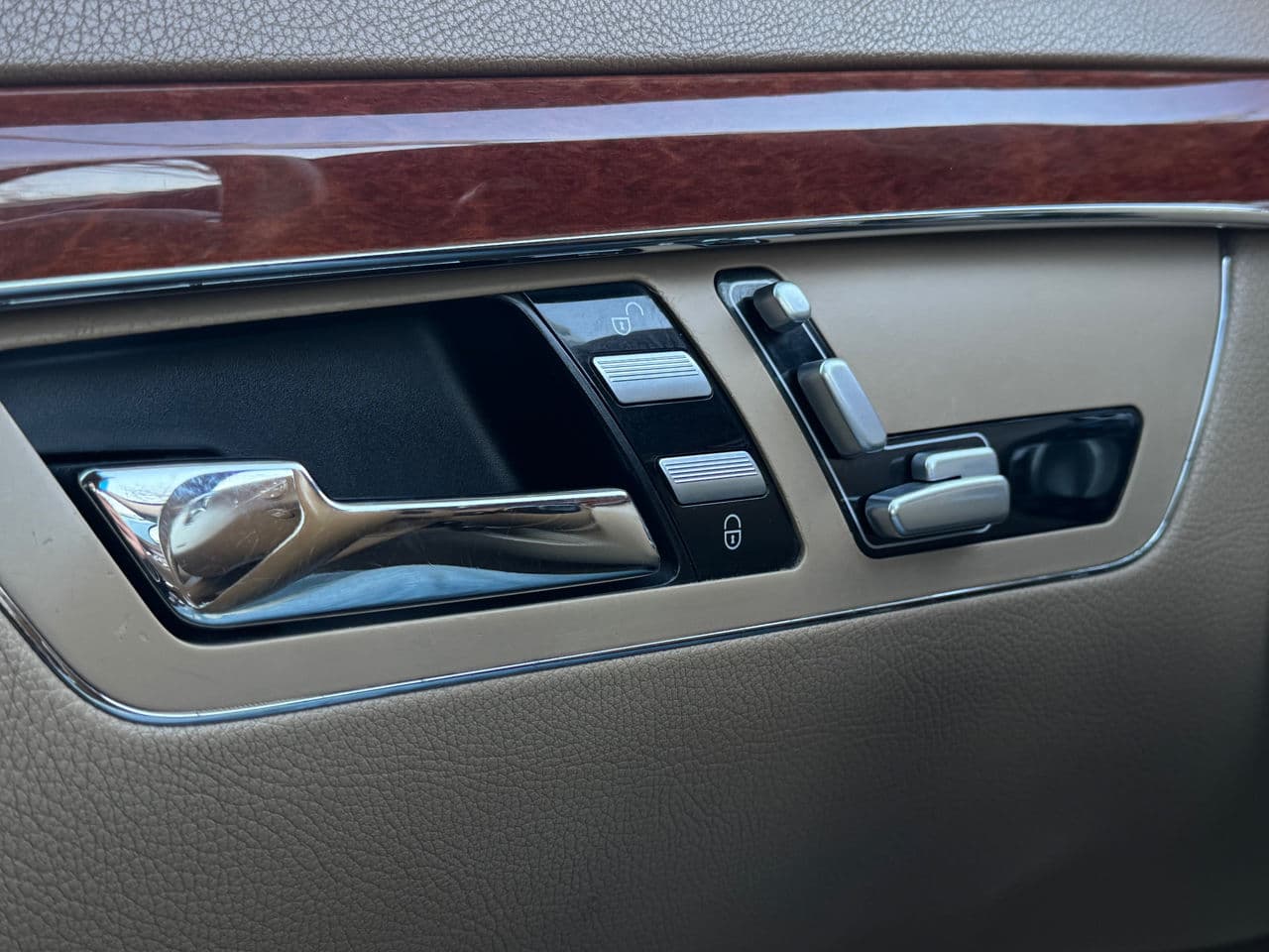 2006 Mercedes S 320 — Miniatură 16