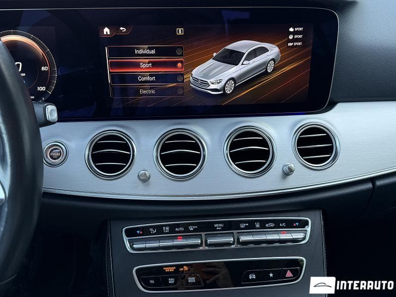 2021 Mercedes E 300de — Miniatură 14