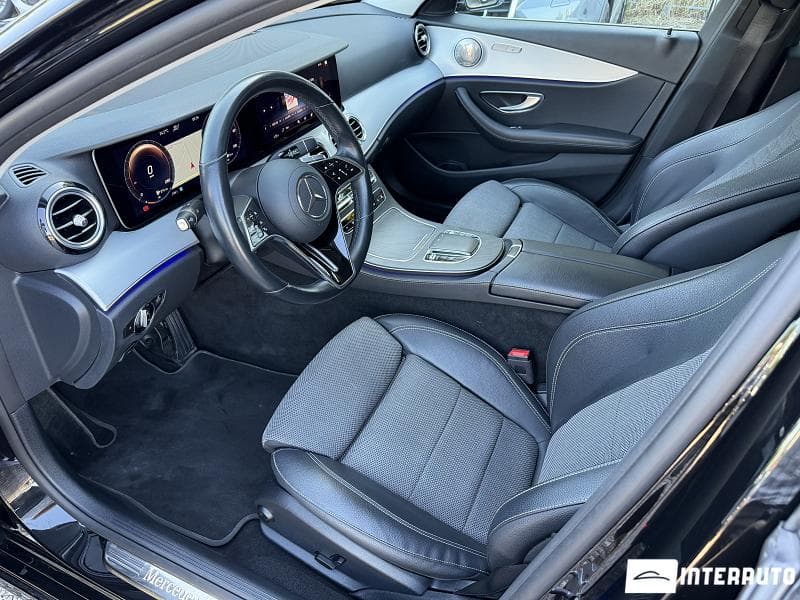2021 Mercedes E 300de — Miniatură 8