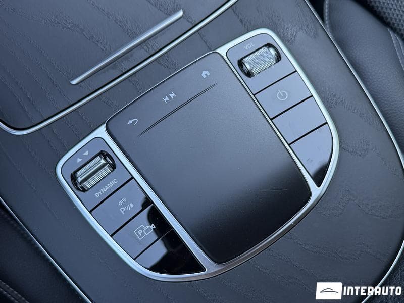 2021 Mercedes E 300de — Miniatură 16