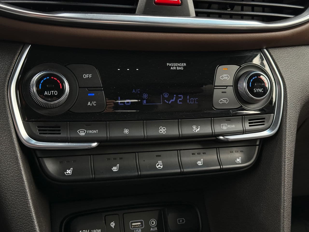 2020 Hyundai Santa Fe — Miniatură 17