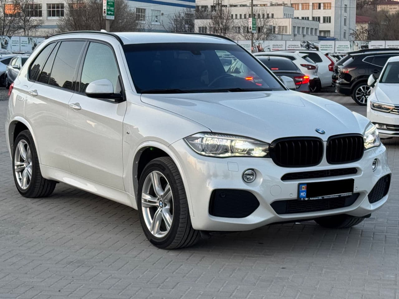 BMW X5 2.5D 2016 — Миниатюра 4